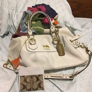 Coach satchel white with scarf and small wallet.